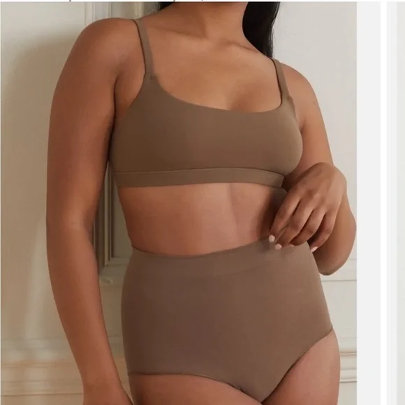 SKIMS Fits Everybody Scoop Oxide Bralette Large XXS NWT - Picture 2 of 9